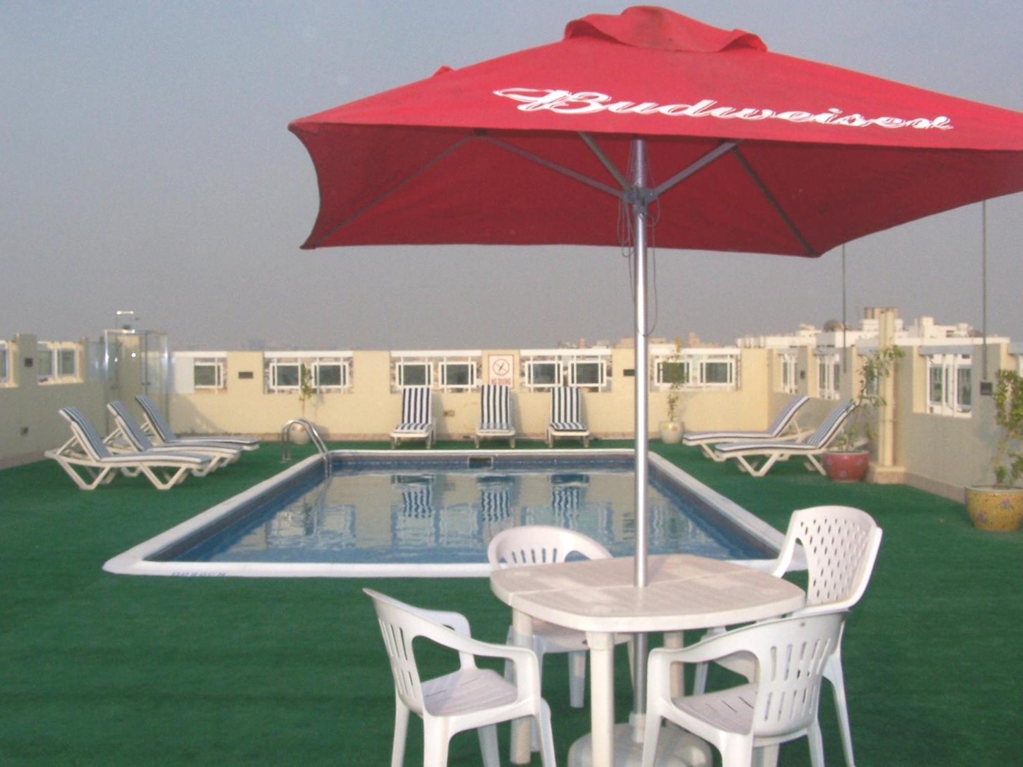 Benta Grand Hotel Llc Dubai Exterior foto