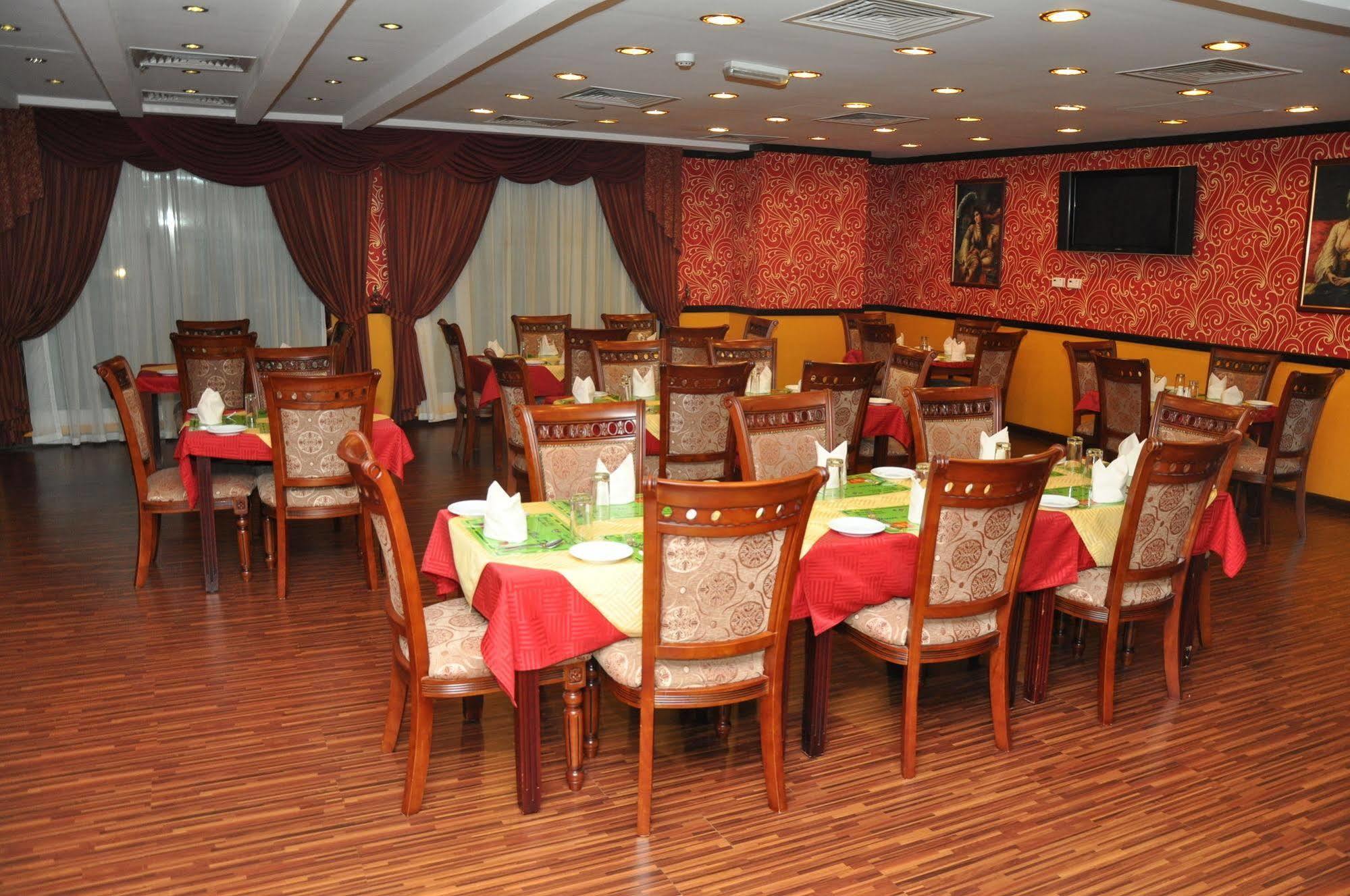 Benta Grand Hotel Llc Dubai Exterior foto