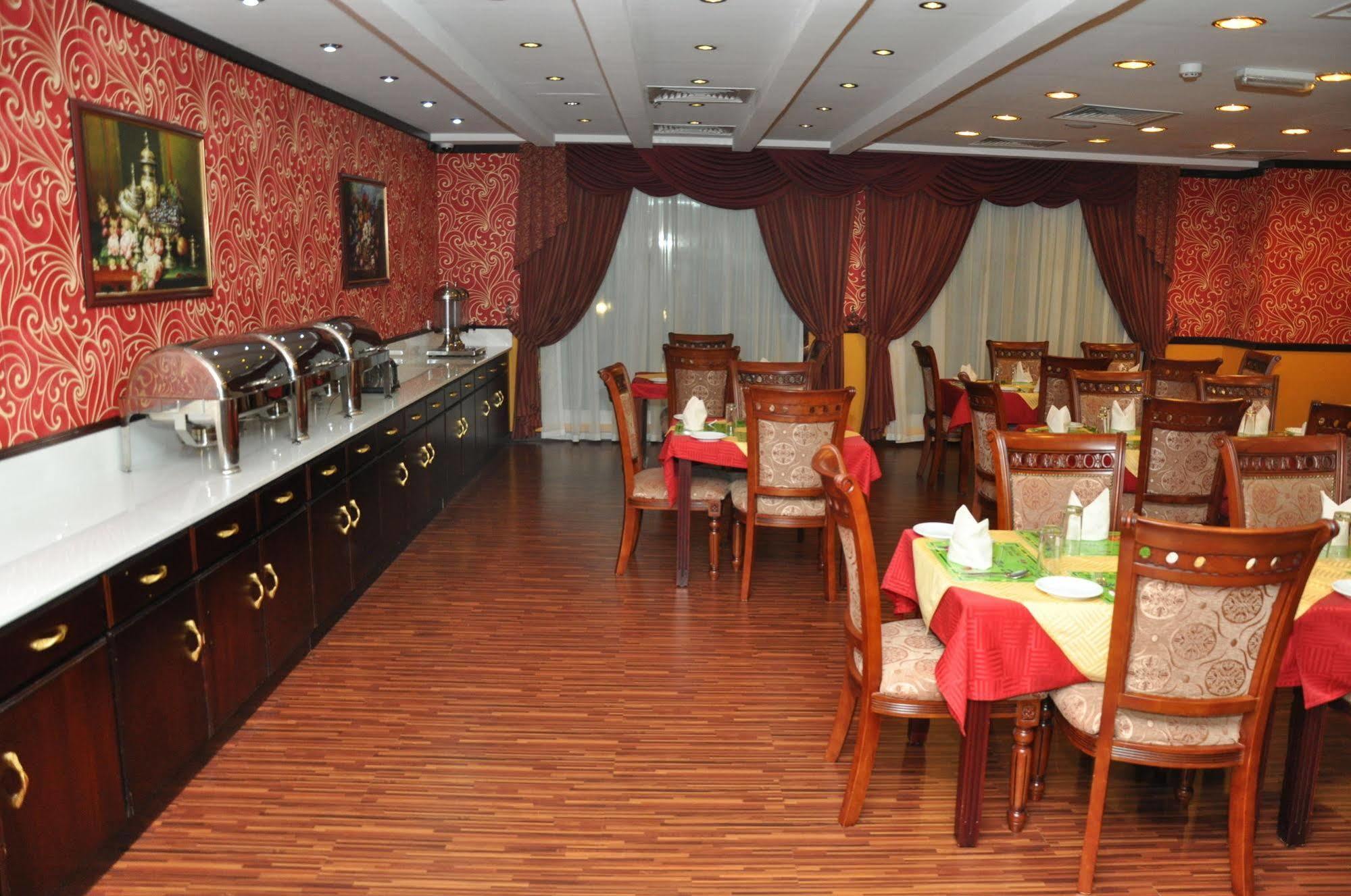 Benta Grand Hotel Llc Dubai Exterior foto